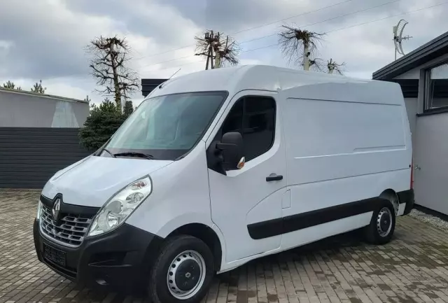 RENAULT Master 
