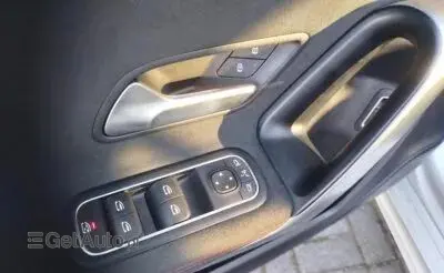 MERCEDES-BENZ Klasa A 