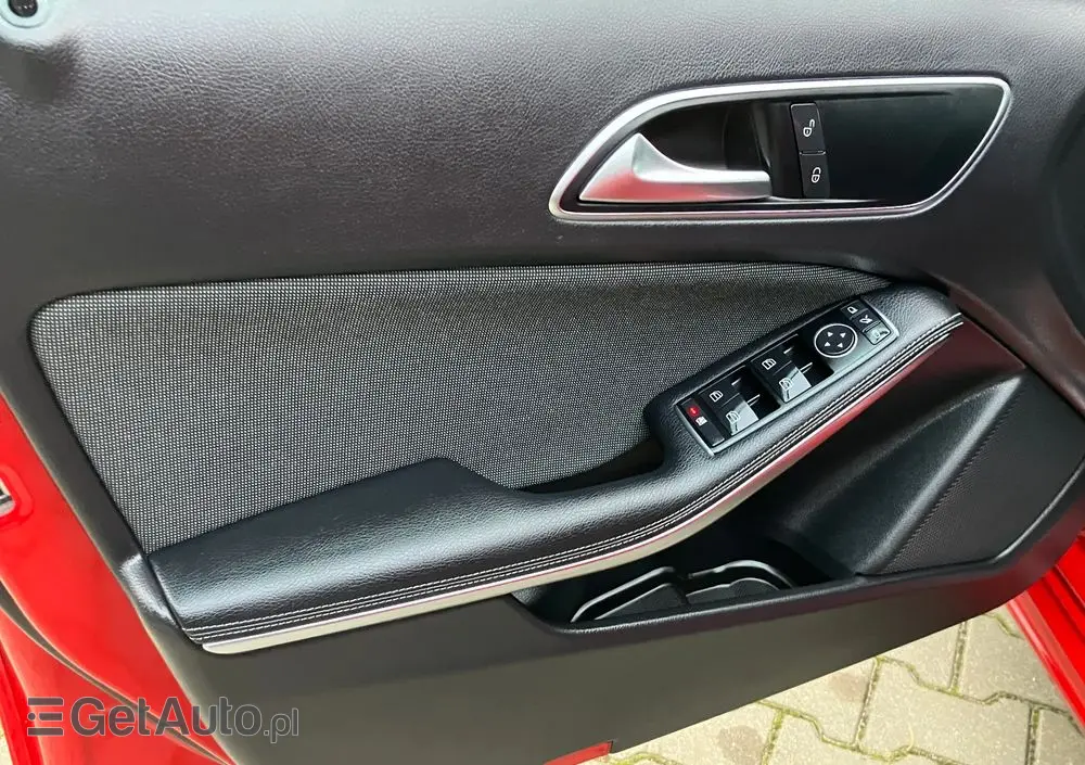 MERCEDES-BENZ Klasa A 180 Urban