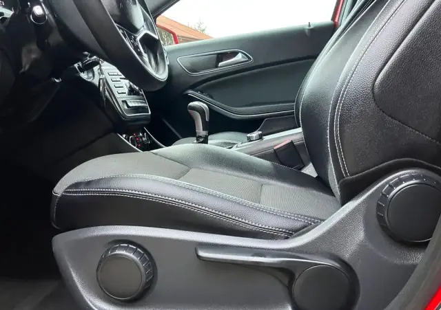 MERCEDES-BENZ Klasa A 180 Urban