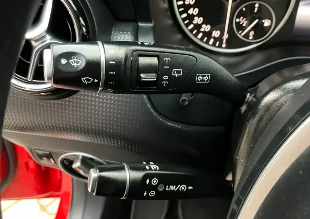 MERCEDES-BENZ Klasa A 180 Urban