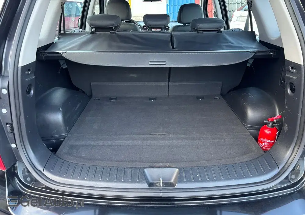 KIA Carens 1.6 Tour