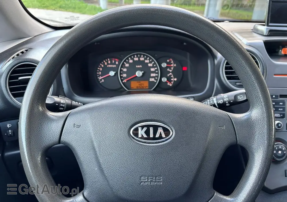 KIA Carens 1.6 Tour