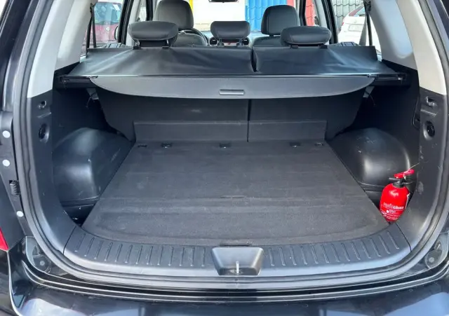 KIA Carens 1.6 Tour
