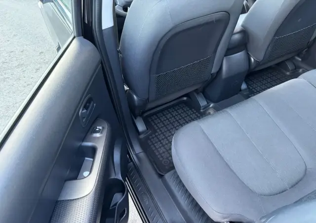 KIA Carens 1.6 Tour
