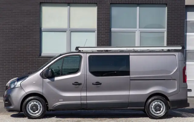 RENAULT Trafic L2H1 *BRYGADOWY* 5-OSÓB Long 