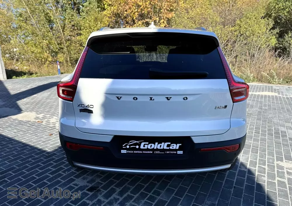 VOLVO XC 40 B5 AWD Ultimate Dark