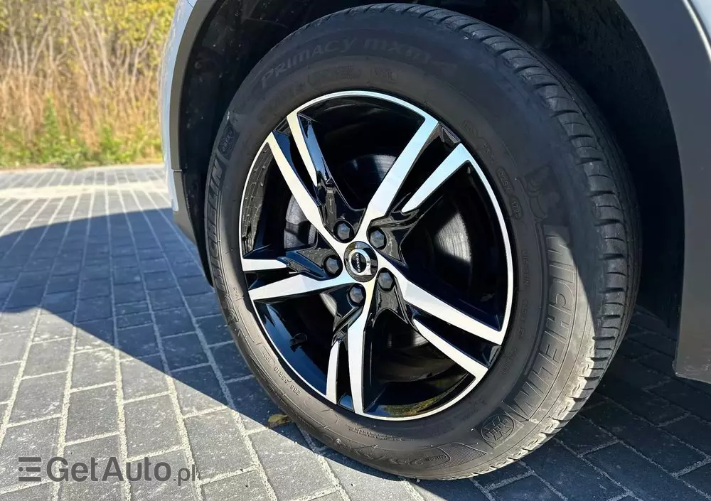 VOLVO XC 40 B5 AWD Ultimate Dark