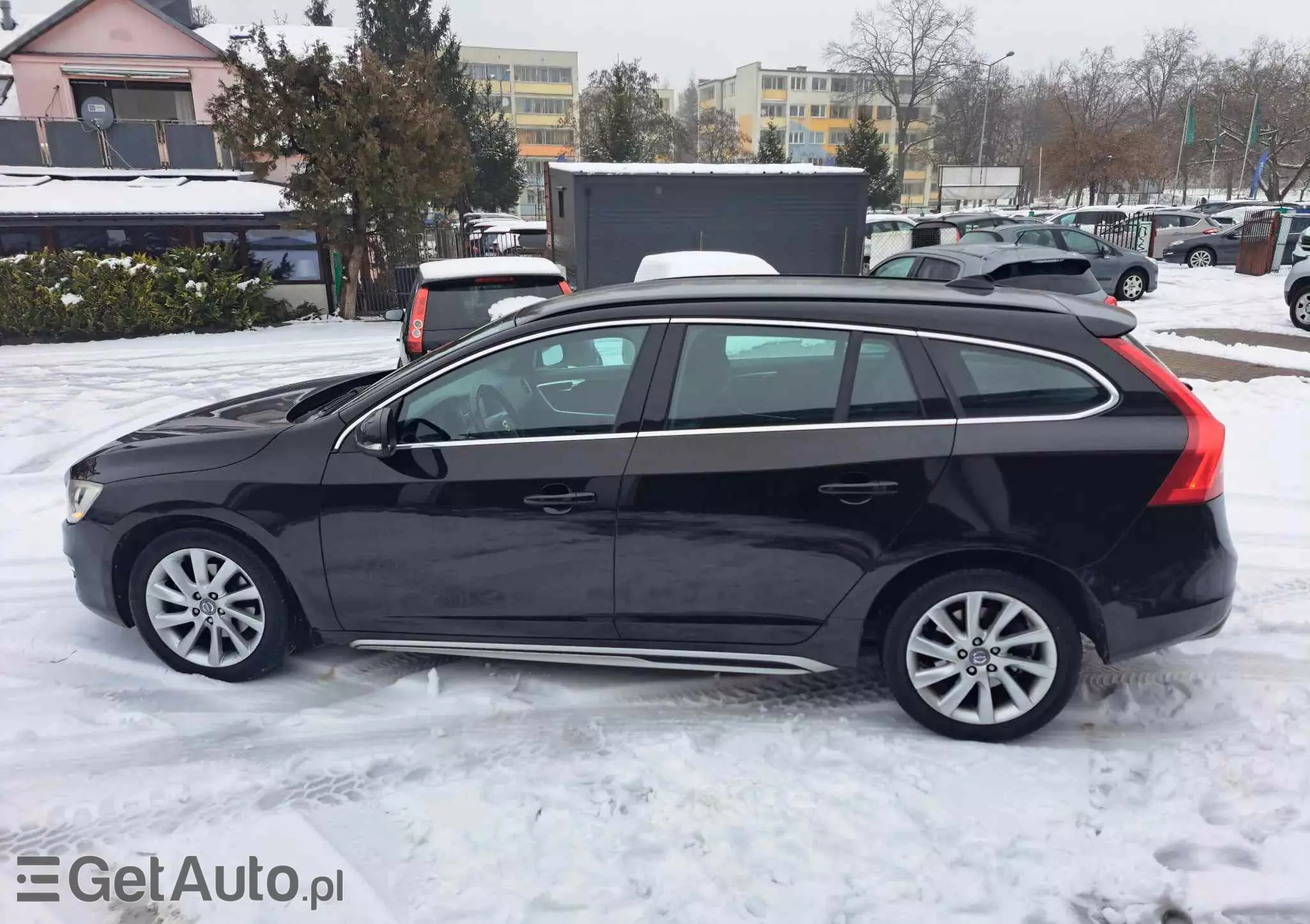 VOLVO V60 D2 Momentum