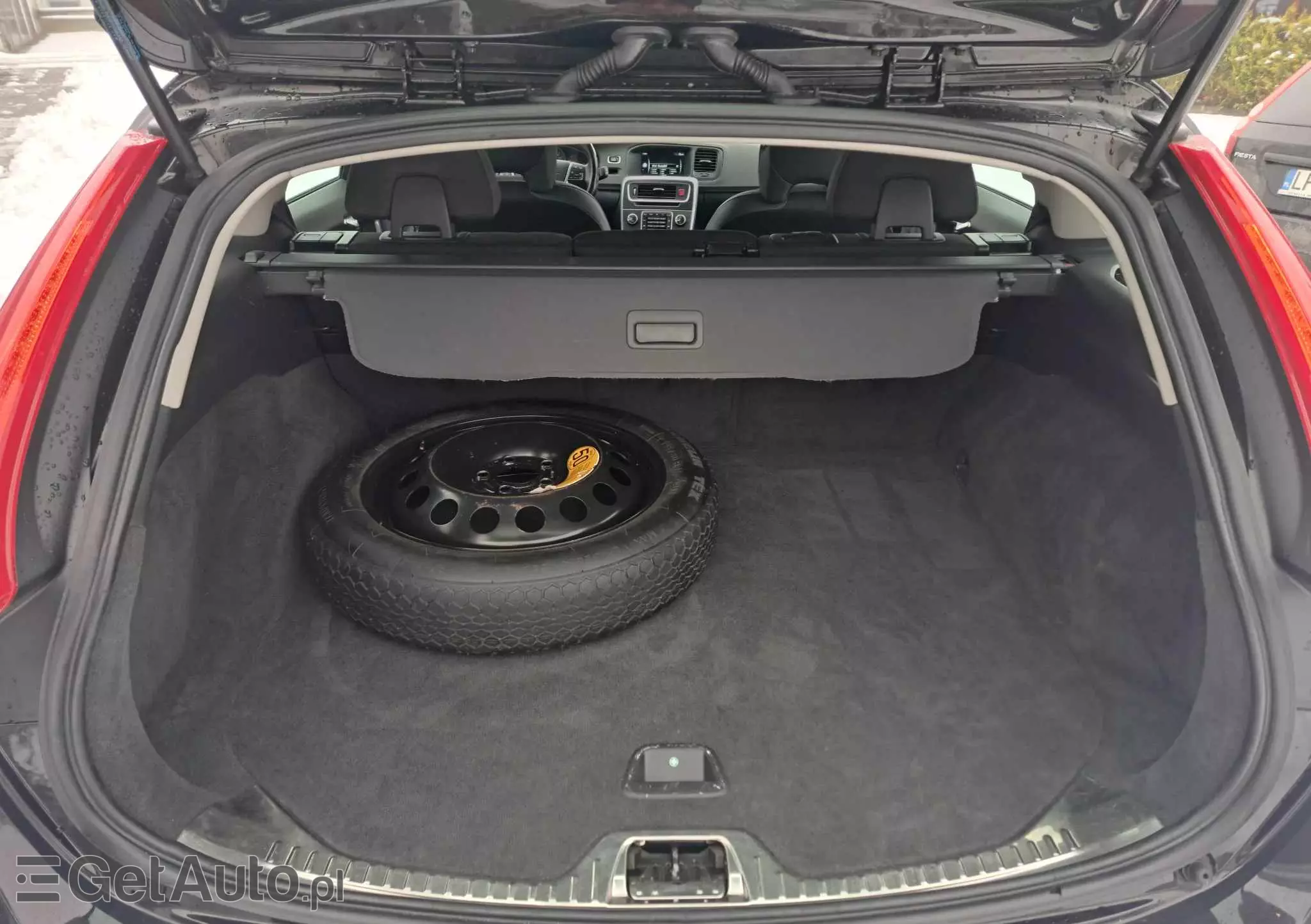 VOLVO V60 D2 Momentum