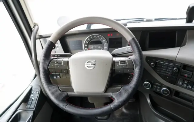 VOLVO FH 540 / RETARDER / KLIMATYZACJA POSTOJOWA  / I-SHIFT / EURO 6 