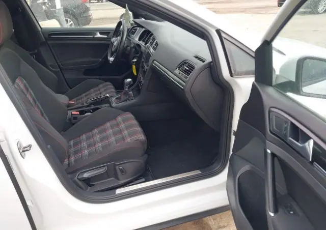 VOLKSWAGEN Golf 2.0 GTI DSG