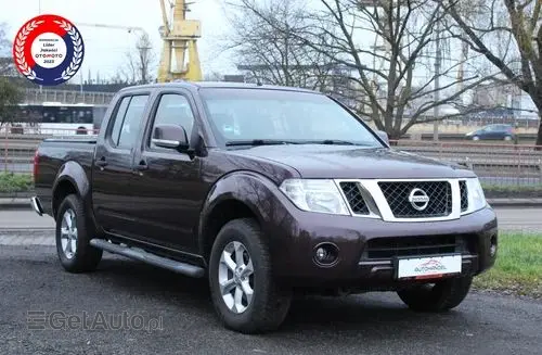 NISSAN Navara 
