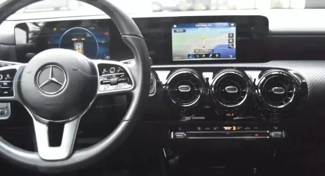 MERCEDES-BENZ Klasa A 