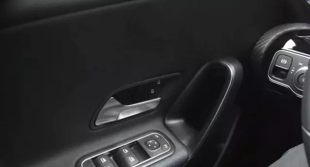 MERCEDES-BENZ Klasa A 