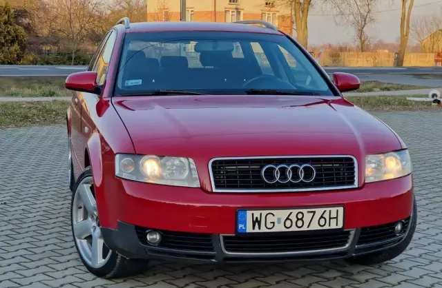 AUDI A4 
