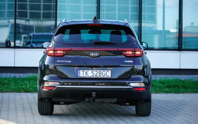 KIA Sportage 1.6 CRDI AWD Eco-Dynamics+ (48V M-H) DCT Black Edition