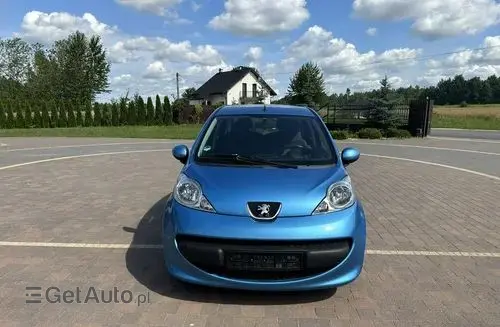 PEUGEOT 107 