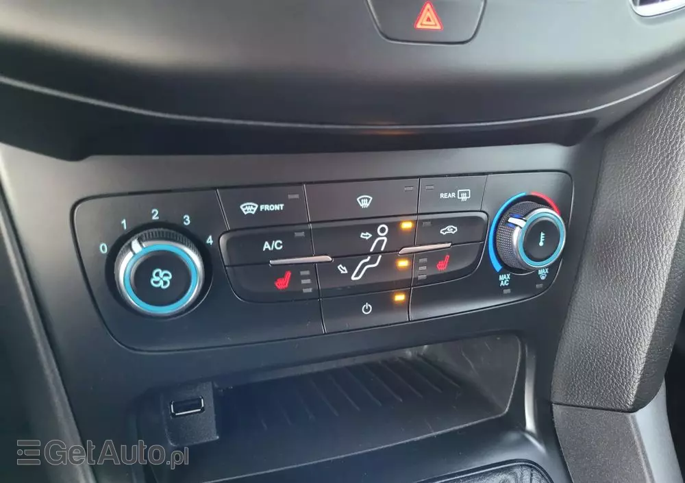 FORD Focus 1.0 EcoBoost Connected