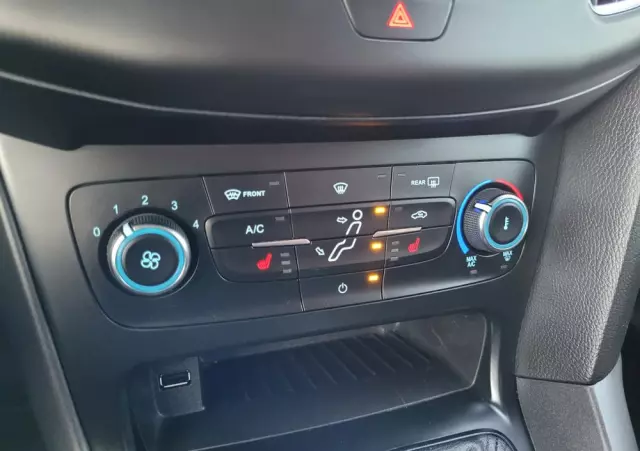 FORD Focus 1.0 EcoBoost Connected