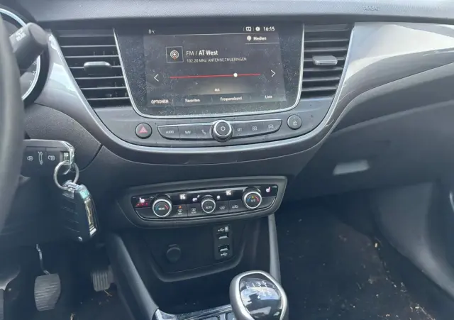 OPEL Crossland X 1.2 Start/Stop Design Line