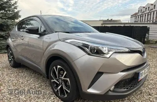 TOYOTA C-HR 