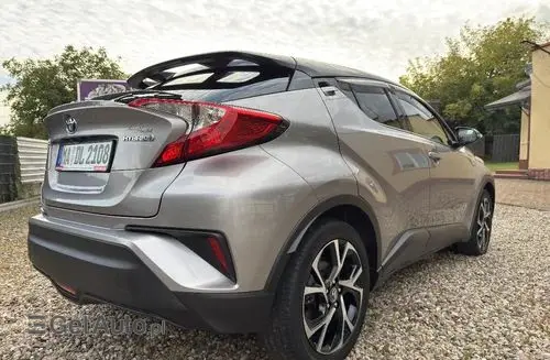 TOYOTA C-HR 