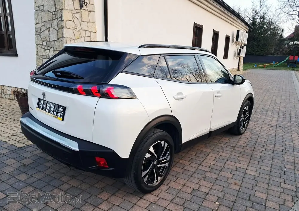 PEUGEOT 2008 1.2 Pure Tech GPF Allure S&S