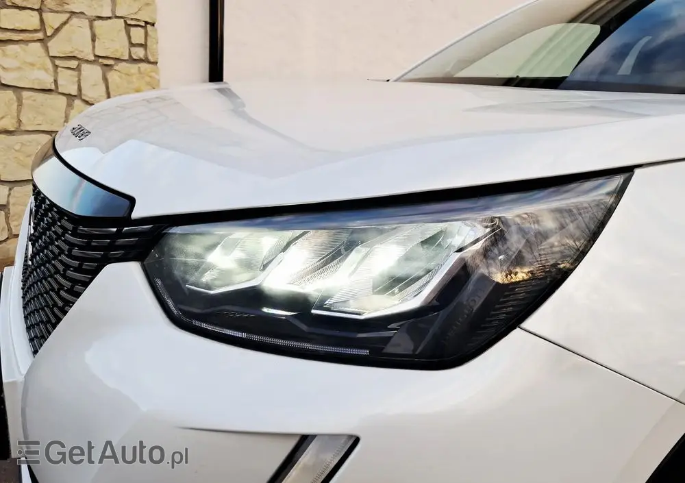 PEUGEOT 2008 1.2 Pure Tech GPF Allure S&S