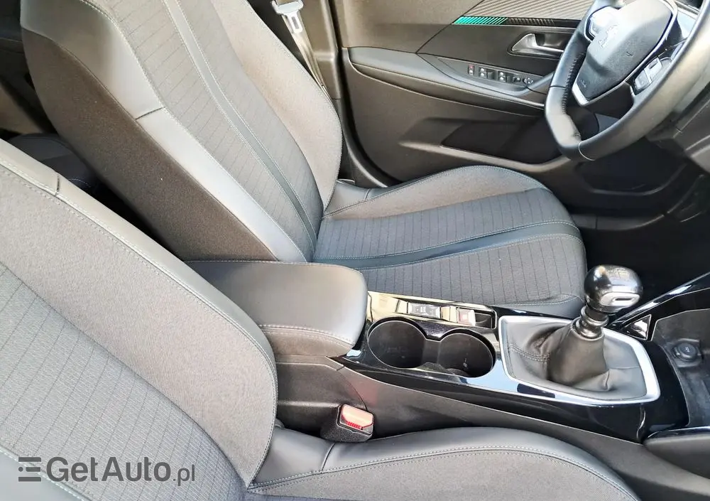 PEUGEOT 2008 1.2 Pure Tech GPF Allure S&S