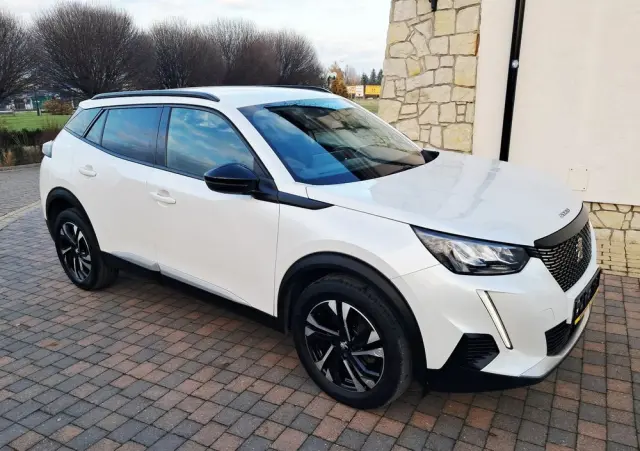 PEUGEOT 2008 1.2 Pure Tech GPF Allure S&S