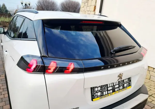 PEUGEOT 2008 1.2 Pure Tech GPF Allure S&S