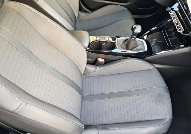 PEUGEOT 2008 1.2 Pure Tech GPF Allure S&S