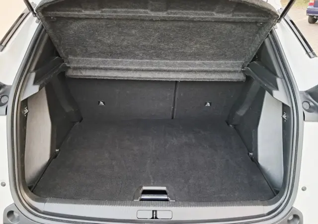 PEUGEOT 2008 1.2 Pure Tech GPF Allure S&S