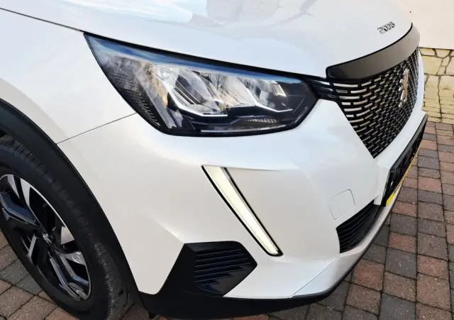 PEUGEOT 2008 1.2 Pure Tech GPF Allure S&S