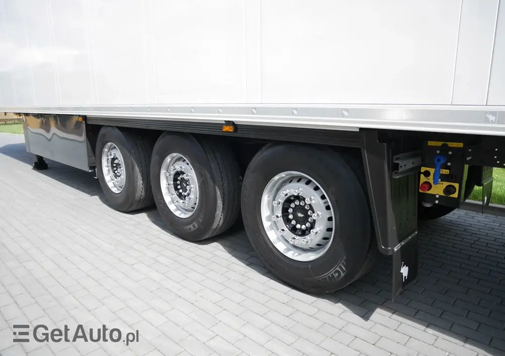 SCHMITZ CARGOBULL Thermo King SLXi 300/ SPEKTRUM/ Stan Idealny 