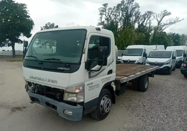 MITSUBISHI Canter 