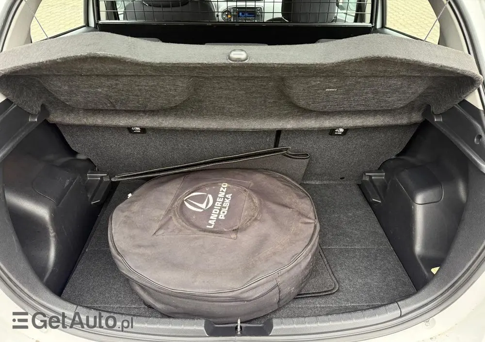 TOYOTA Yaris 1.0 Active