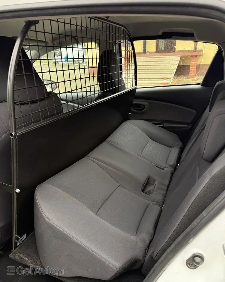 TOYOTA Yaris 1.0 Active