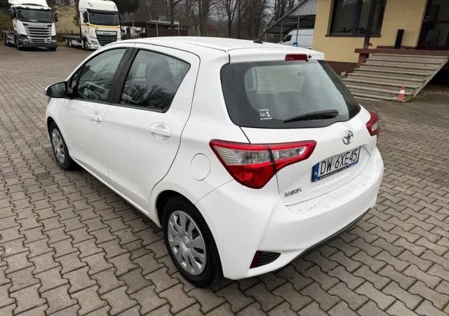 TOYOTA Yaris 1.0 Active