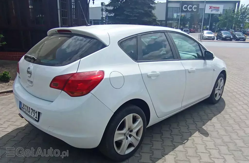 OPEL Astra 