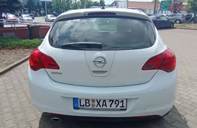 OPEL Astra 