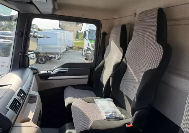 MAN TGL 12.220/Euro6/Automat/Klima/Navi/Kamera/Kontener/Winda 