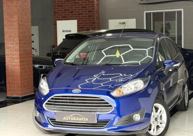 FORD Fiesta 1.25 SYNC Edition