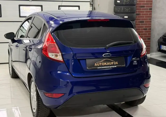 FORD Fiesta 1.25 SYNC Edition