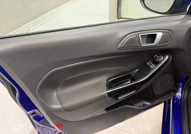 FORD Fiesta 1.25 SYNC Edition