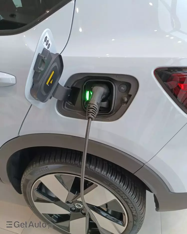 VOLVO C40 Recharge Extended Range Plus