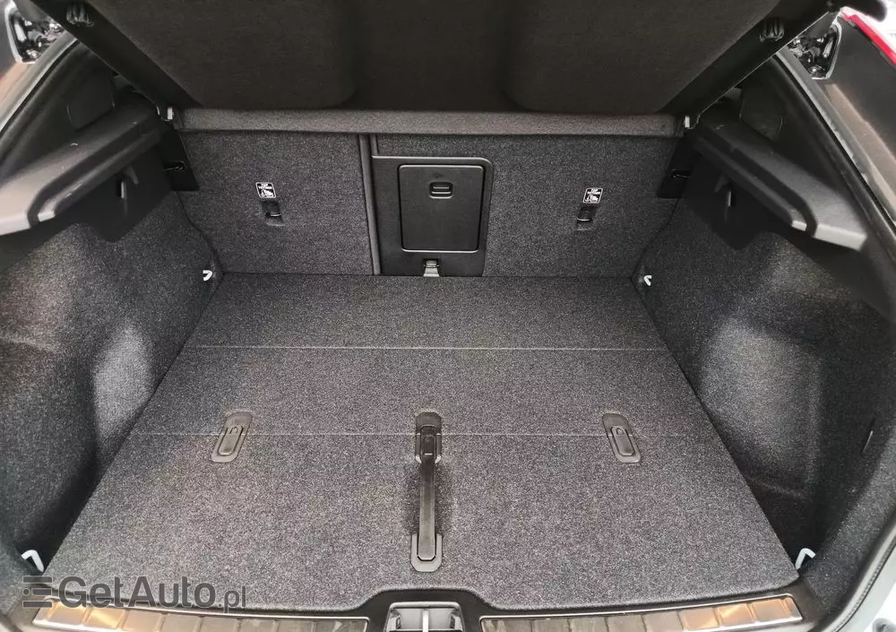 VOLVO C40 Recharge Extended Range Plus