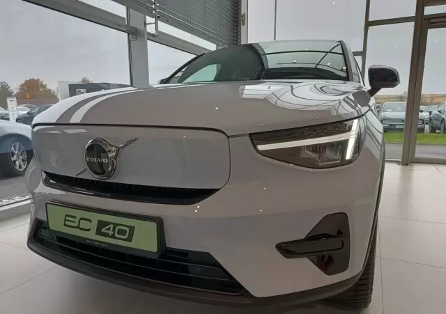 VOLVO C40 Recharge Extended Range Plus