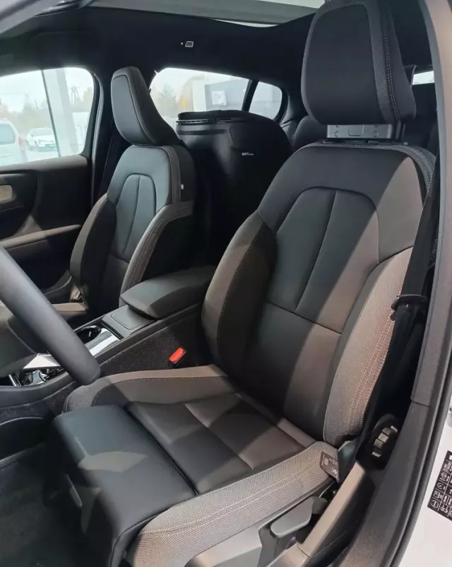 VOLVO C40 Recharge Extended Range Plus